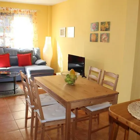 シャレー Cosy With Panoramic Views In Icod De Vinos - 70m²
