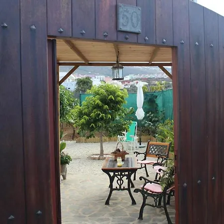 Cosy With Panoramic Views In Icod De Vinos - 70m² Chalet