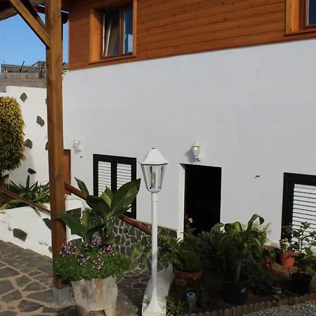 Cosy With Panoramic Views In Icod De Vinos 70m² *