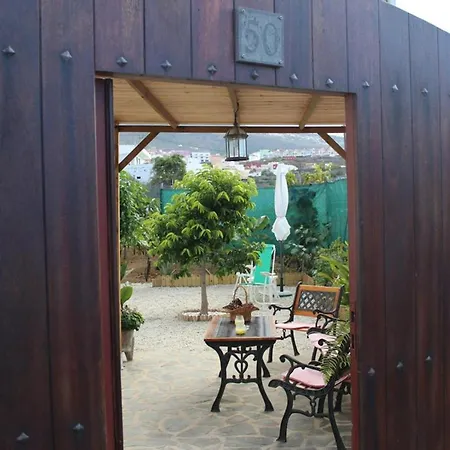 Cosy With Panoramic Views In Icod De Vinos - 70m² * イコー・デ・ロス・ビノス
