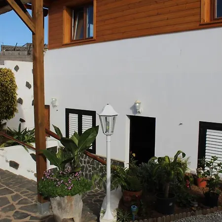 Cosy With Panoramic Views In Icod De Vinos - 70m² *